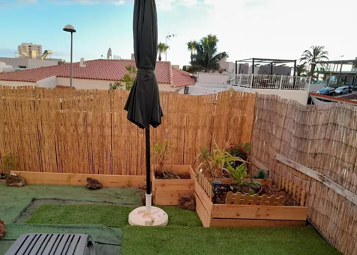 Marina Palace Aparthotel *